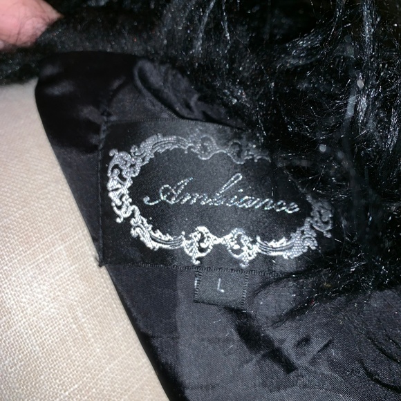 Ambiance Faux Fur Vest Black Size L - Picture 3 of 3